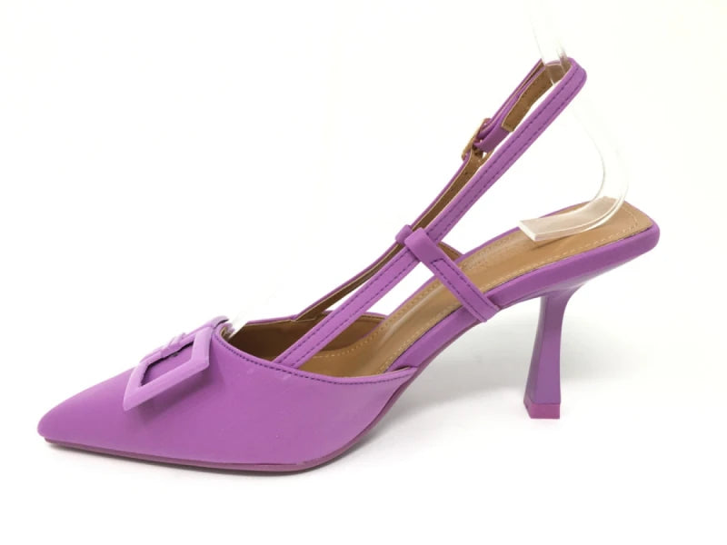 Tacón Slingback Lila Elegance – Hebilla XL y Punta Fina